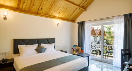 White Wood Resort by Stone Wood Hotel Room Type - Classic Cottage