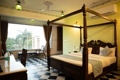 Karohi Villa Udaipur |Rooms & Caretaker