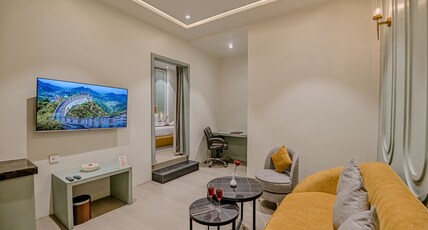 Bravia Eco Hotel, Vaishali Nagar Room Type - Suite Room