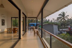 Beach front villa Ashwem Ocean