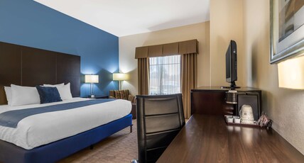 Best Western Plus Lytle Inn & Suites Room Type - Accessible - 1 King, Mobility Accessible, Communication Assistance, Roll In Shower, Non-Smoking, Ful Best Western Plus Lytle Inn & Suites Room Type - Accessible - 1 King, Mobility Accessible, Communication Assistance, Roll In Shower, Non-Smoking, Ful