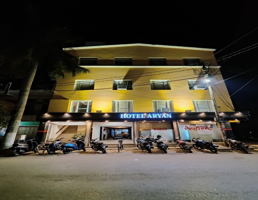 Hotel Aryan - Tap to explore photos