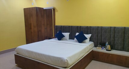 Hotel Asha Palace by Basotel Room Type - Deluxe AC