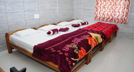 Aryan Residency | Rooms in a Homestay Room Type - 4 Bed - AC Room