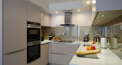Cheval Knightsbridge Room Type - Deluxe Three Bedroom Apartment Montpelier Mews Cheval Knightsbridge Room Type - Deluxe Three Bedroom Apartment Montpelier Mews