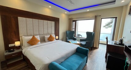Hotel Emparo A Gilded Haven Room Type - King Suite- Panoramic Doon View