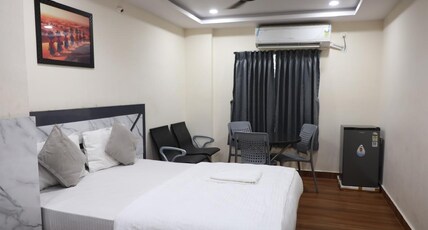 R I KRISHNA RESIDENCY Room Type - Family Room