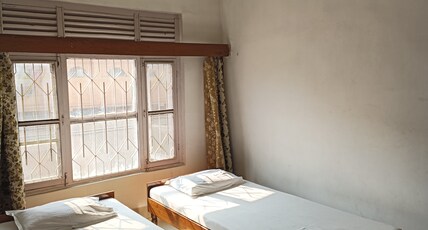 Hotel Brindavan Room Type - Deluxe Non AC