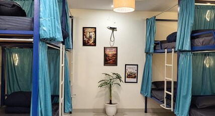 suitcase stories delhi Room Type - 8 Bed Mix Dorm