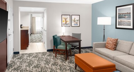 Embassy Suites Fort Myers Room Type - 2 QUEEN BEDS 2 ROOM SUITE Embassy Suites Fort Myers Room Type - 2 QUEEN BEDS 2 ROOM SUITE