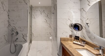 Lionel Hotel Istanbul Room Type - Junior Suite with Golden Horn View