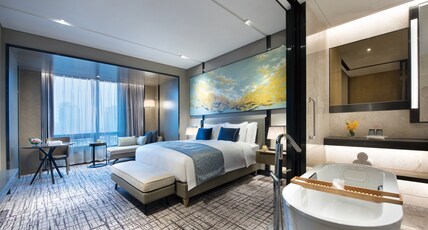 Crowne Plaza Shanghai Pujiang Room Type - 1 Bedroom Suite