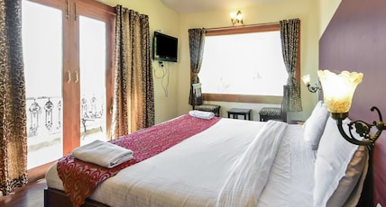 Berry Hills Resort Room Type - Superior Room - Valley View with Balcony Berry Hills Resort Room Type - Superior Room - Valley View with Balcony