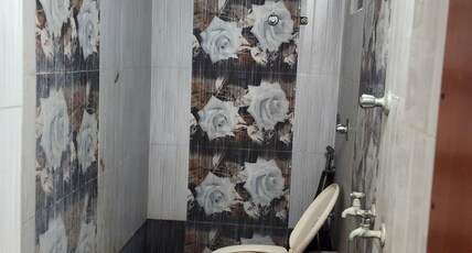 Kalyani Residency Mandapeta Room Type - Super Deluxe Room