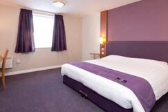 Premier Inn Edinburgh Airport (M9, Jct1)