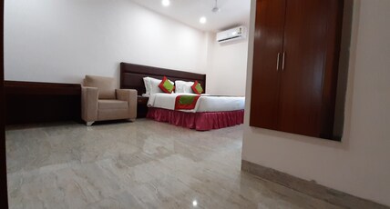 HOTEL GRAND MADHAV PALACE Room Type - Standard Deluxe Room