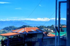 Crown Ville Guest House