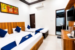 Hotel RK Residency Near Banke Bihari Mandir