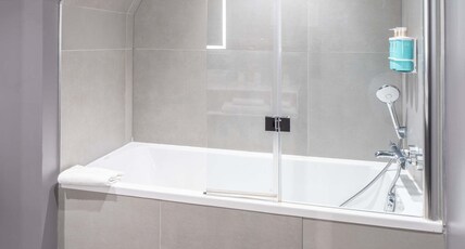 Novotel Deauville Plage Room Type - Duplex Suite, with 1 double bed and 1 double sofa bed