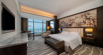 Crowne Plaza SHAOXING Room Type - 1 King Standard City View