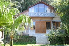 Clouds End Villa | Rooms with Wi-Fi