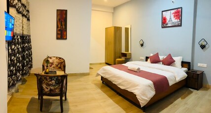 Hotel Snow Crest Residency | A Pure Veg Hotel Room Type - Deluxe Room With Balcony Hotel Snow Crest Residency | A Pure Veg Hotel Room Type - Deluxe Room With Balcony