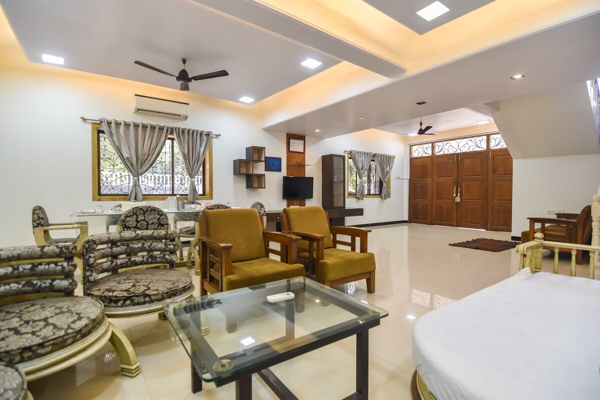 Prem Villa 5bhk With Private Pool - Tap to explore photos