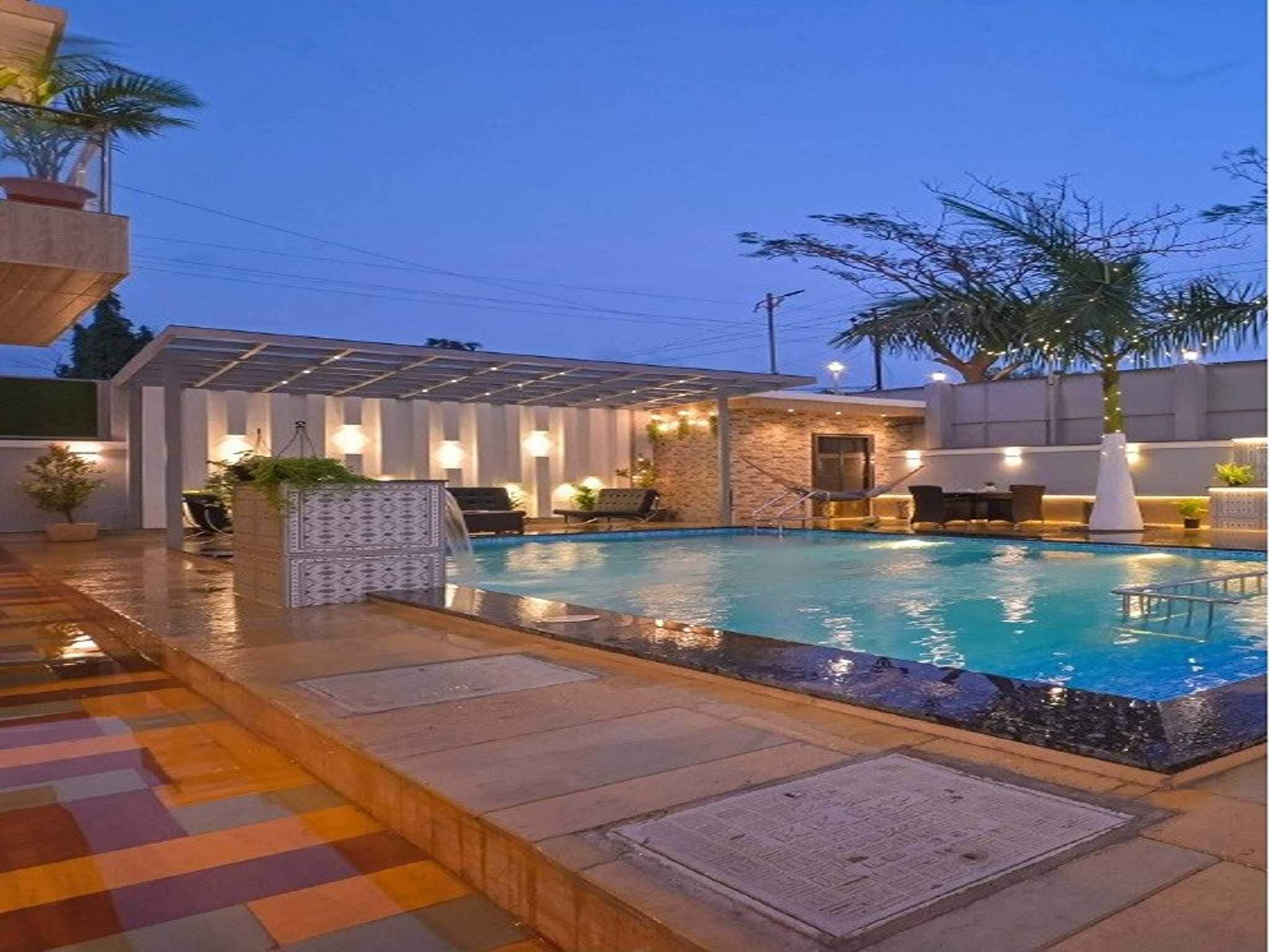 DanCenter Azure Oasis Villa | 4BHK | Pvt Pool | Lonavala - Tap to explore photos