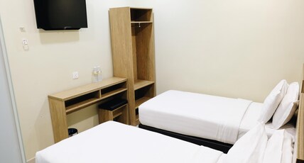 Era Plus Hotel Room Type - Superior Twin Room (Windowless)