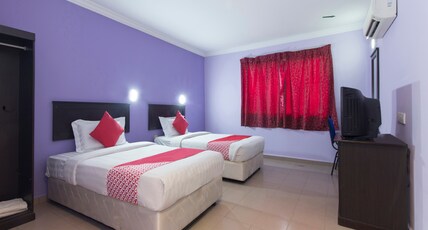 Super OYO 473 Comfort Hotel 2 Room Type - Standard Twin