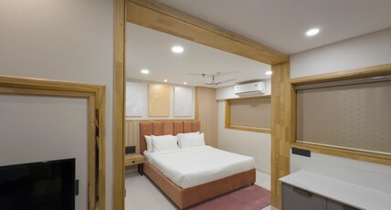 7apple Hotel Guruvayur (Previously The Habitat Suite) Room Type - Superior Room King