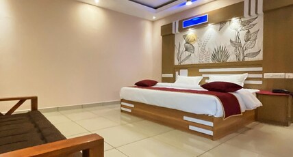 IVYARK RESIDENCY Room Type - EXECUTIVE ROOM