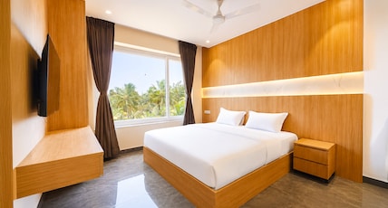 Coral Beach Room Type - Theater Suite Coral Beach Room Type - Theater Suite