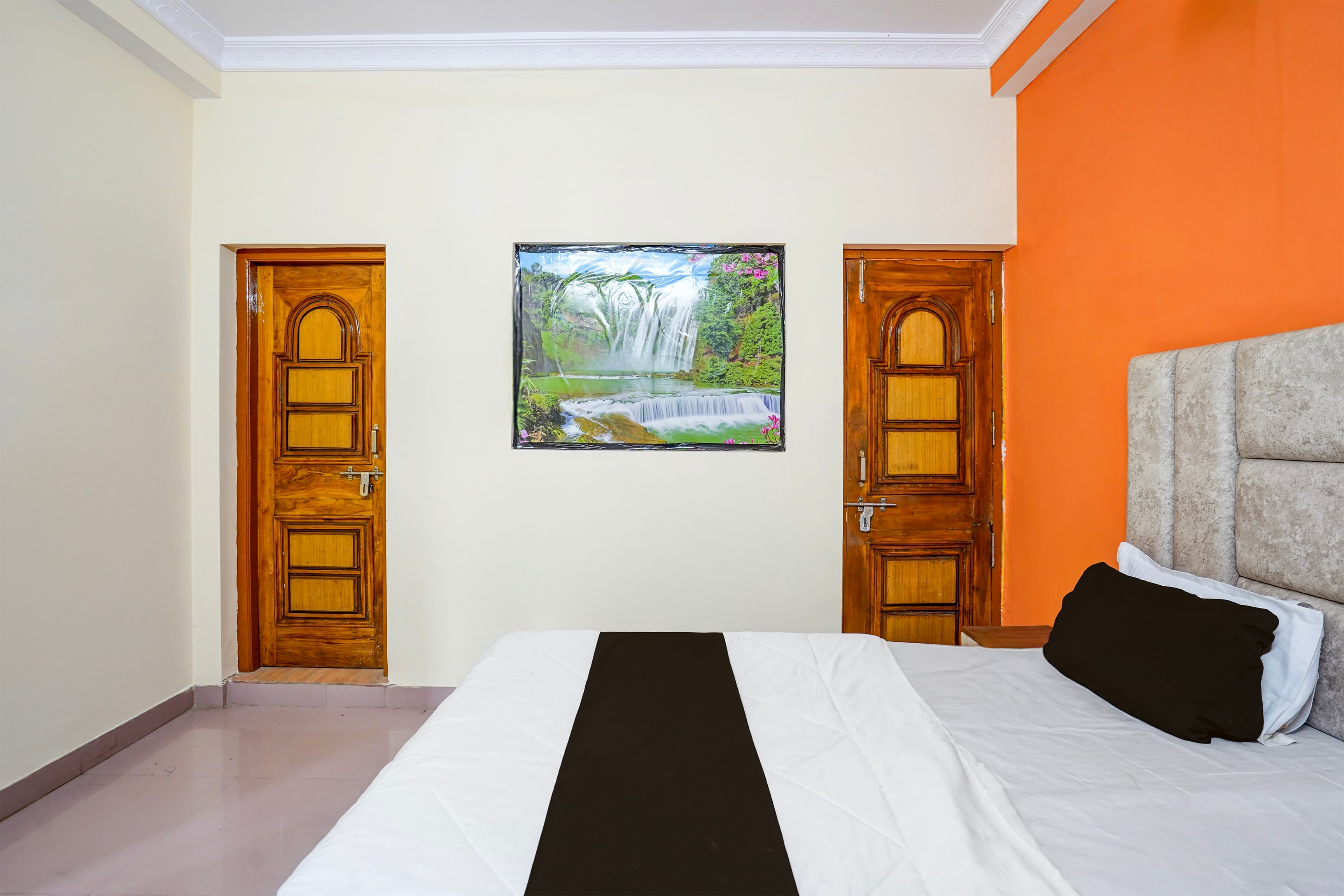 SPOT ON by OYO Bhedaghat Resort - Tap to explore photos