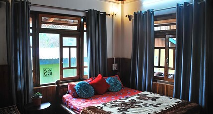 Saina Homestay Room Type - Deluxe 101