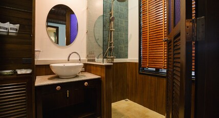 At Tree Hotel Thaphae Gate Chiangmai Room Type - Deluxe Pool Access