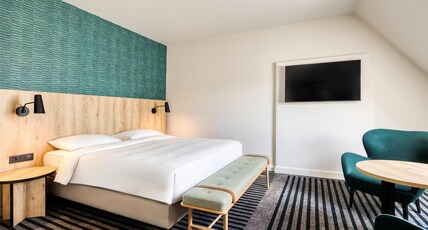 Radisson Hotel Brussels Centre Midi Room Type - Junior Suite Radisson Hotel Brussels Centre Midi Room Type - Junior Suite