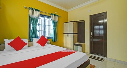Hotel O S S Guest House Room Type - Classic