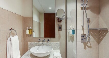 Queen Elizabeth 2 Room Type - Standard Family Room with 1 Double Bed and 1 Single Bed