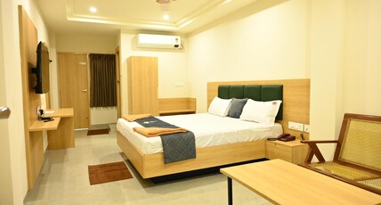 Hotel Sree Kanya Inn Room Type - Premium Ac room Hotel Sree Kanya Inn Room Type - Premium Ac room