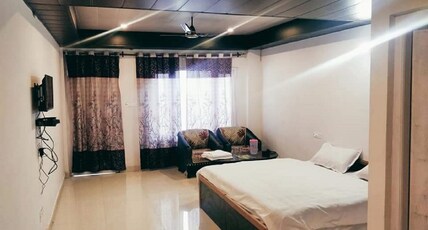 Shri Narayan resort Room Type - Double bedroom