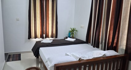 Eleeza Homestay  Room Type - Bedroom 3