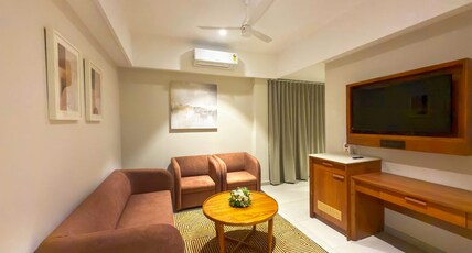 GRAND EMBASSY Room Type - 1 Bedroom Suite with Garden View GRAND EMBASSY Room Type - 1 Bedroom Suite with Garden View