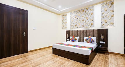 FabHotel Shubh Mangal Grand Room Type - Executive Room FabHotel Shubh Mangal Grand Room Type - Executive Room