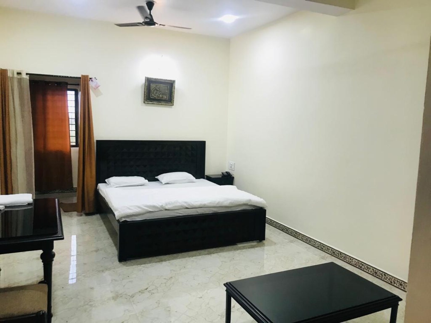 Dada kripa Residency - Tap to explore photos