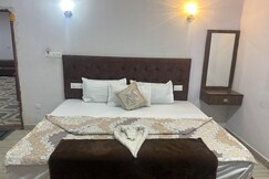 THE ROYAL PALACE AND K G N RESTUARANT