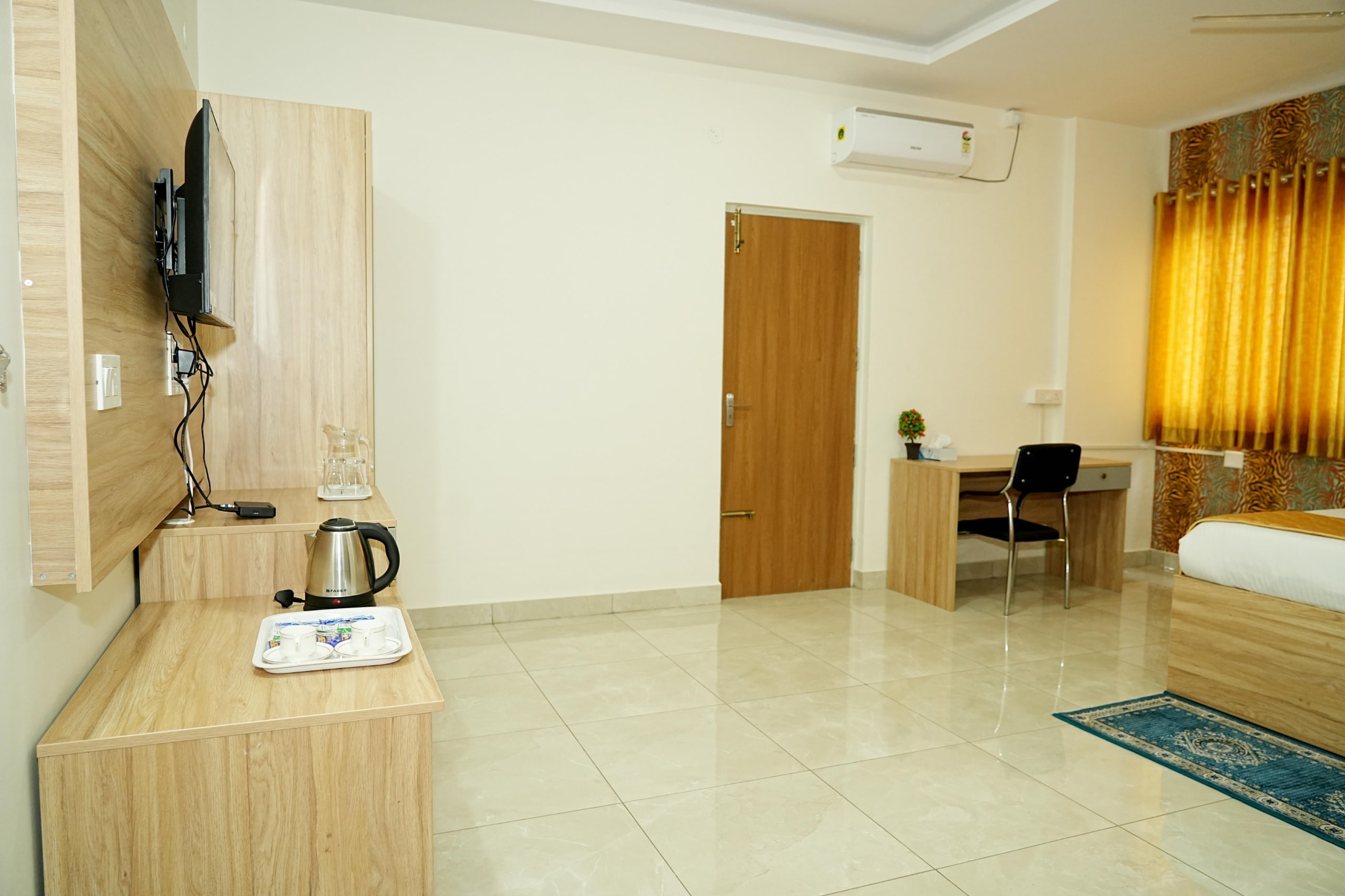 Sweet Crystal Homes CV Raman Nagar - Tap to explore photos