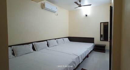 HOTEL RAJMANDIR Room Type - 6 Bed Room