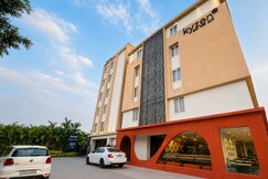 Hotel Kyzen Hitech City