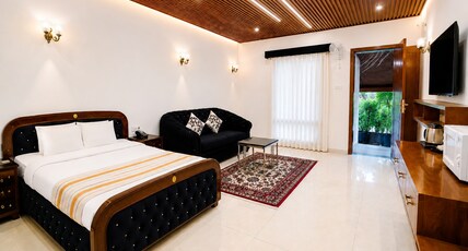 Anand Resort -A Luxury Private Pool Resort Room Type - Grand Family Room